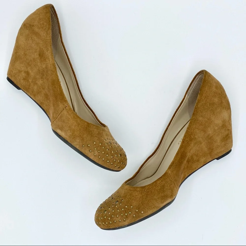 Franco Sarto Zinc Embellished Suede Wedges Size 10